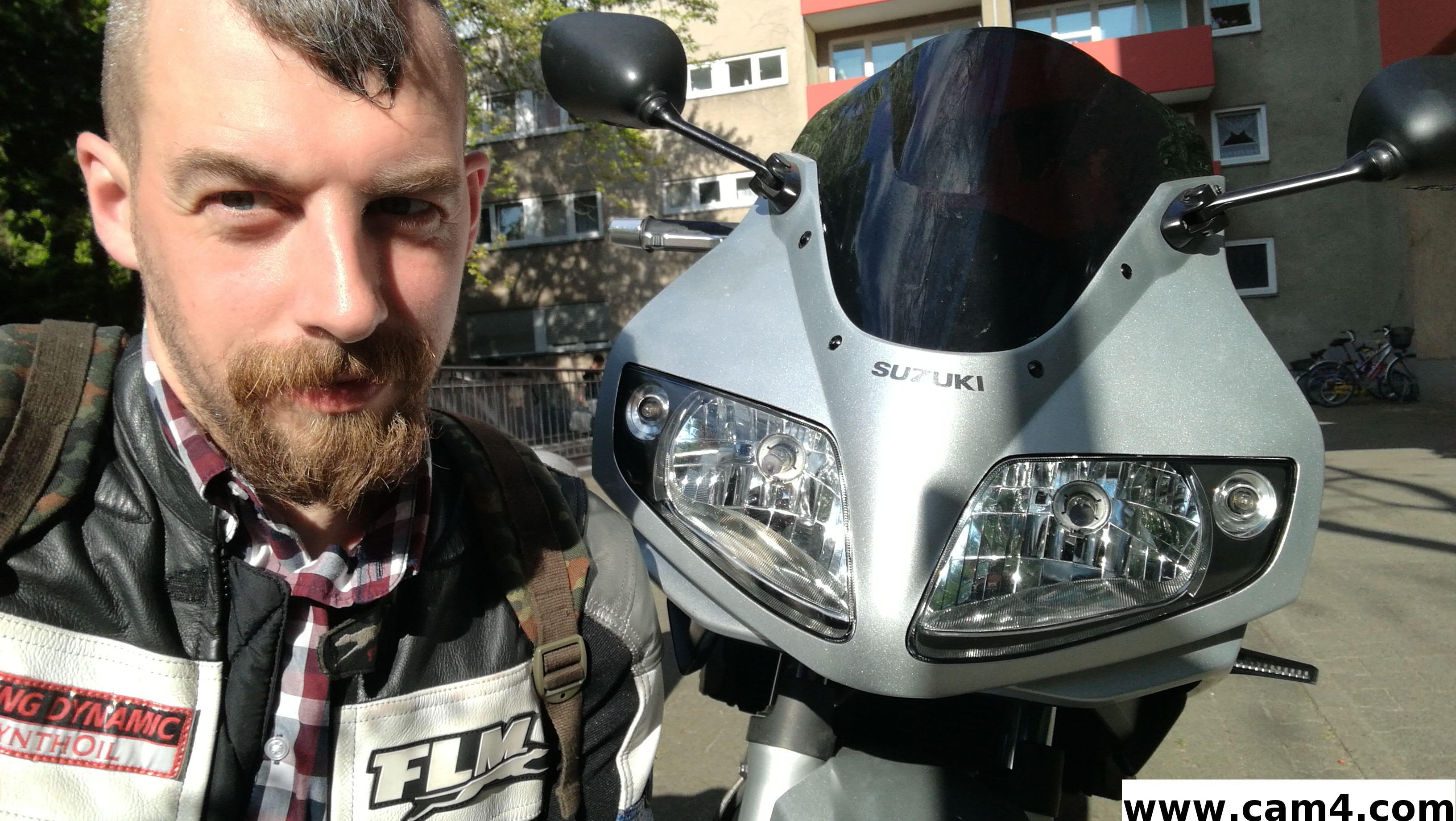 Armywichser's Profile