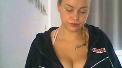 CarolineBlond's Profile