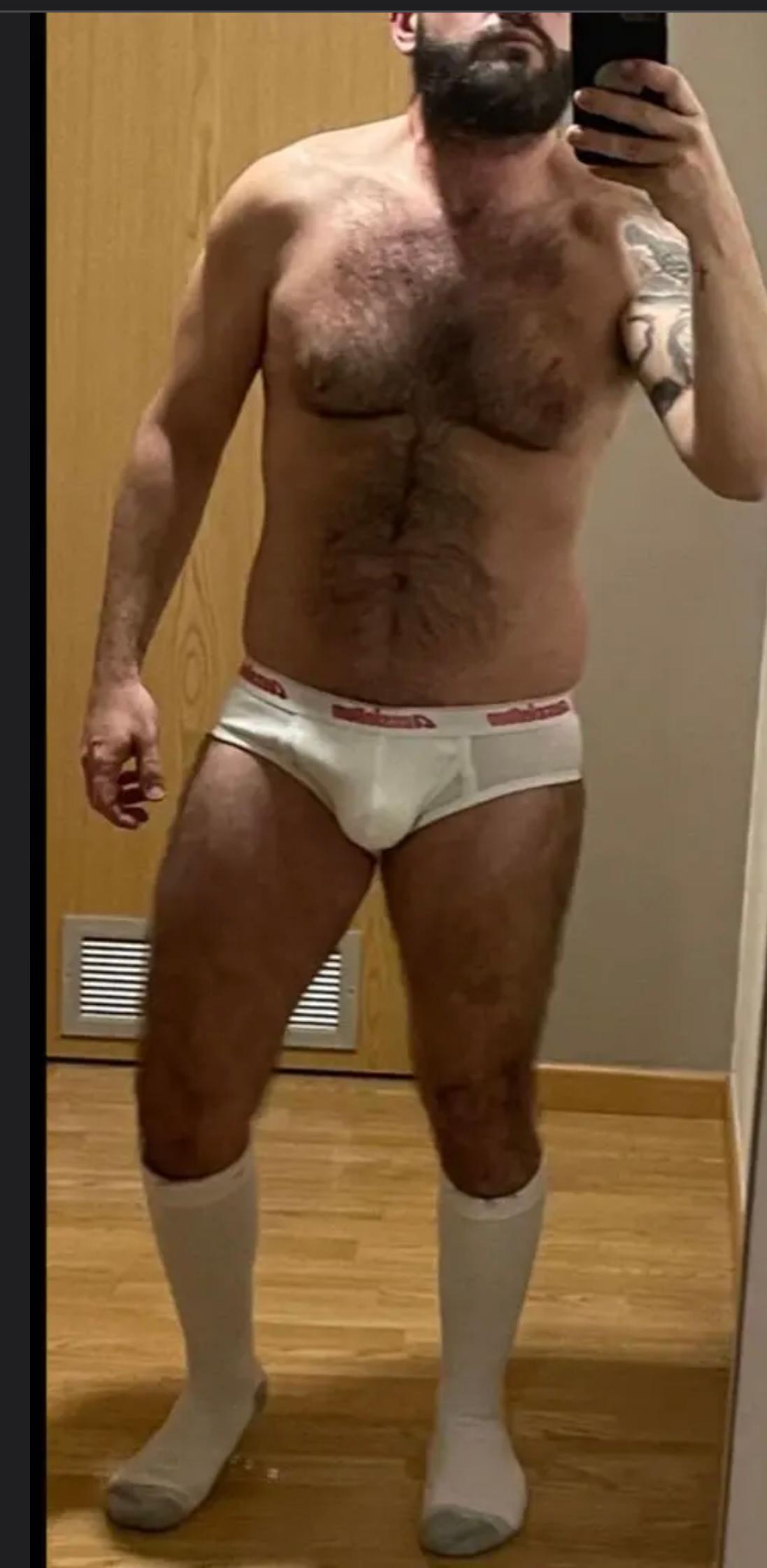 Hairy79hot's Profile