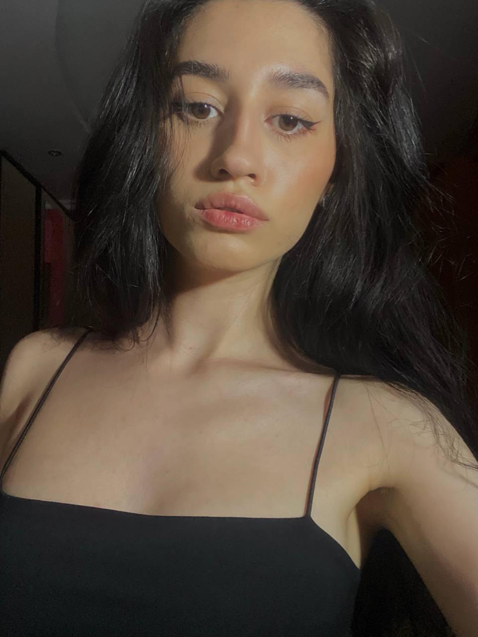 HenriettaAyres's Profile