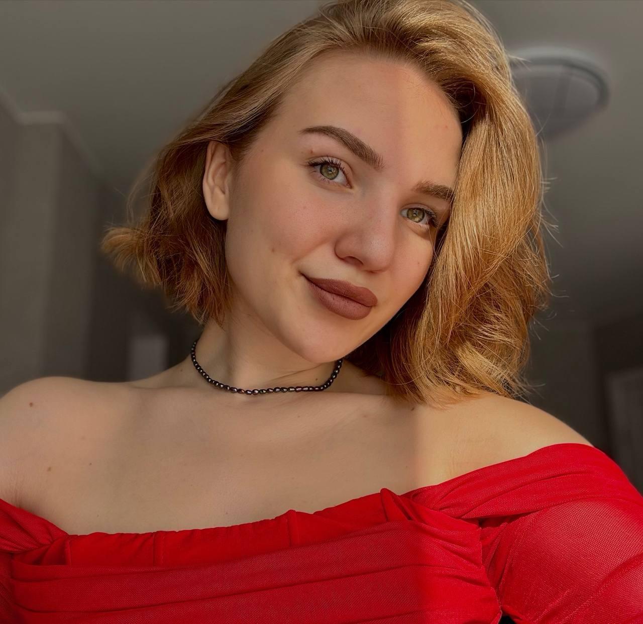 MaxineGuyse's Profile