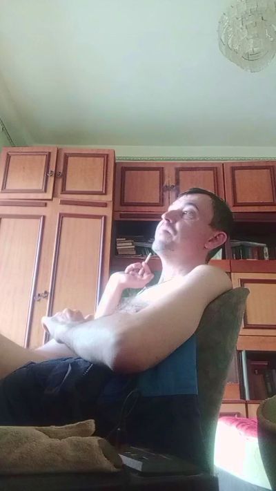 Nudist93's Profile