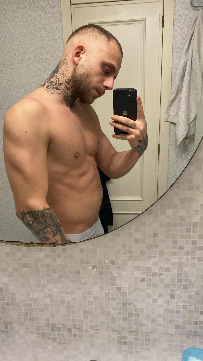 Sexydickkk's Profile