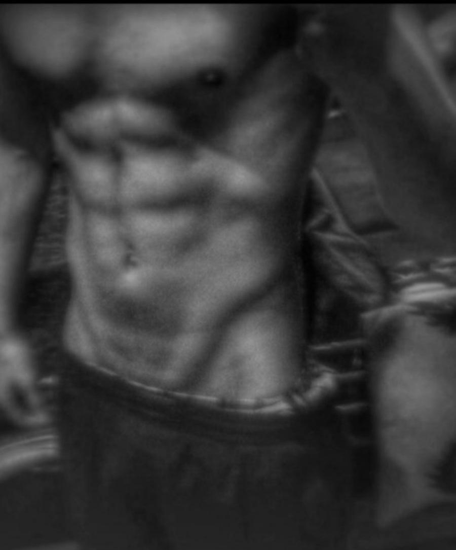 Sixxpackboy18 Profile Image