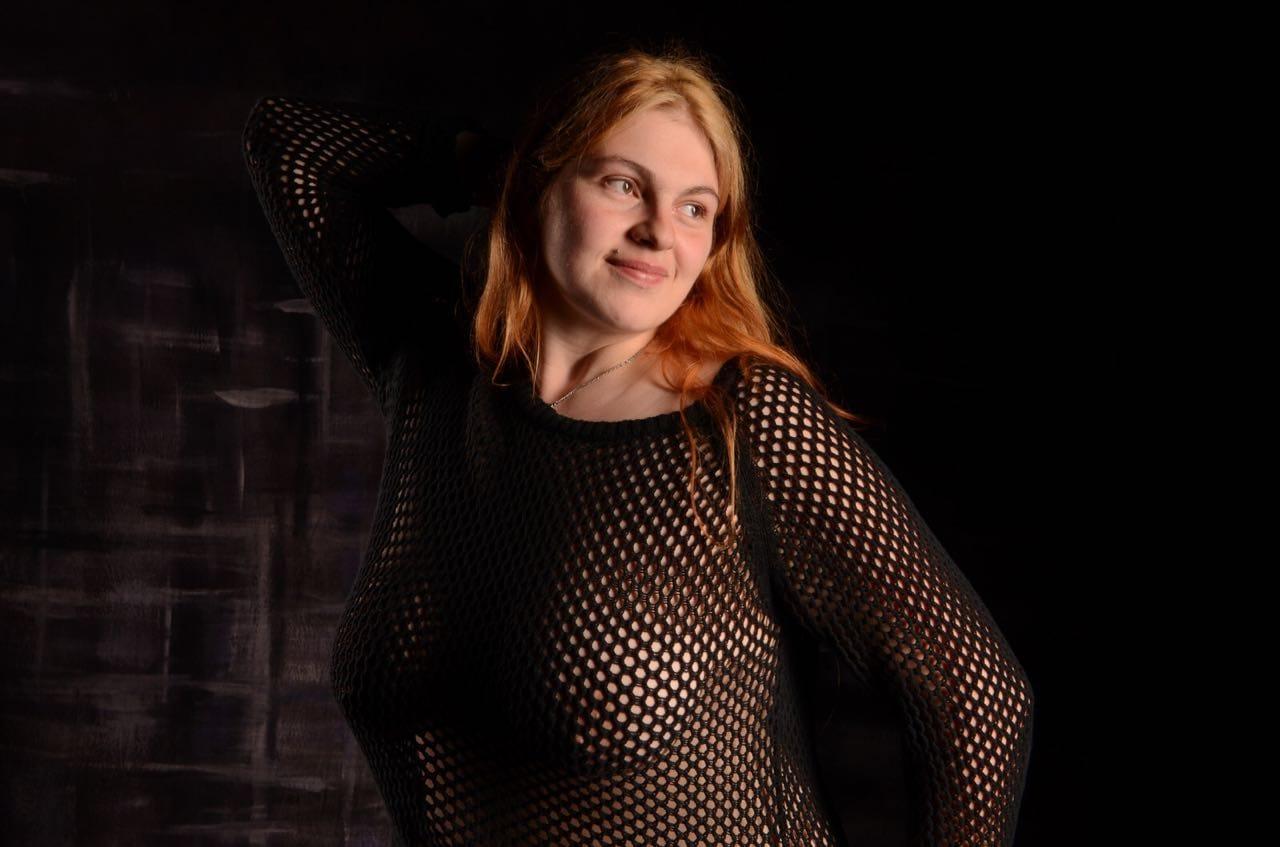 Toohotforya's Profile