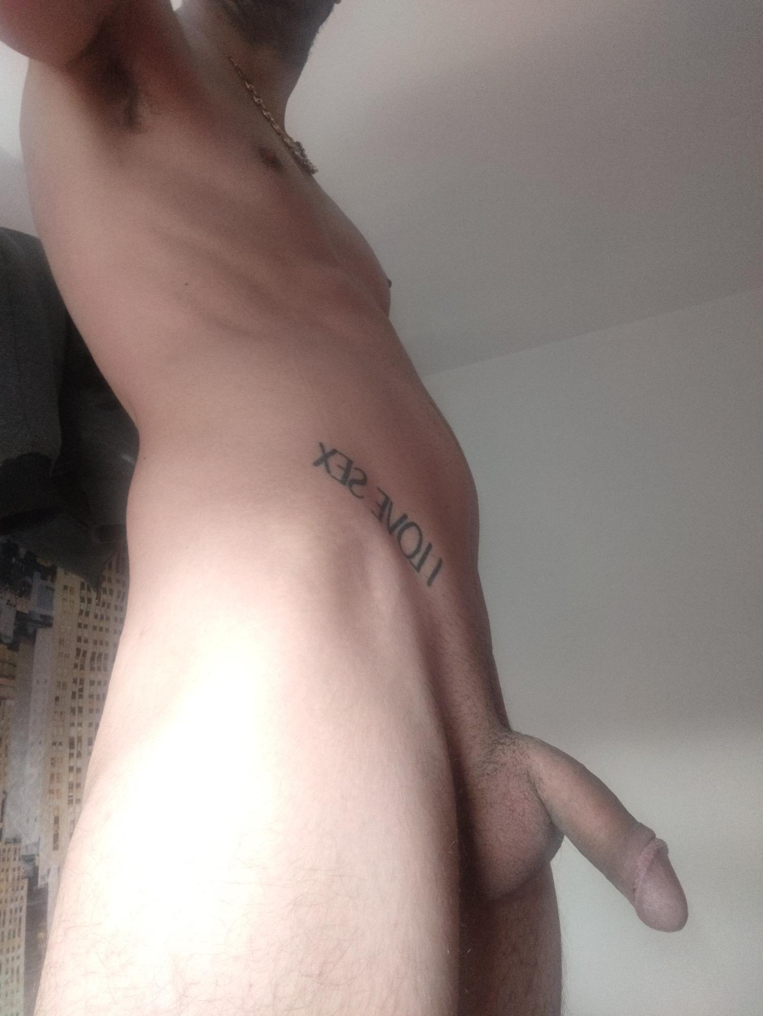 ToyboyDildoXxl's Profile