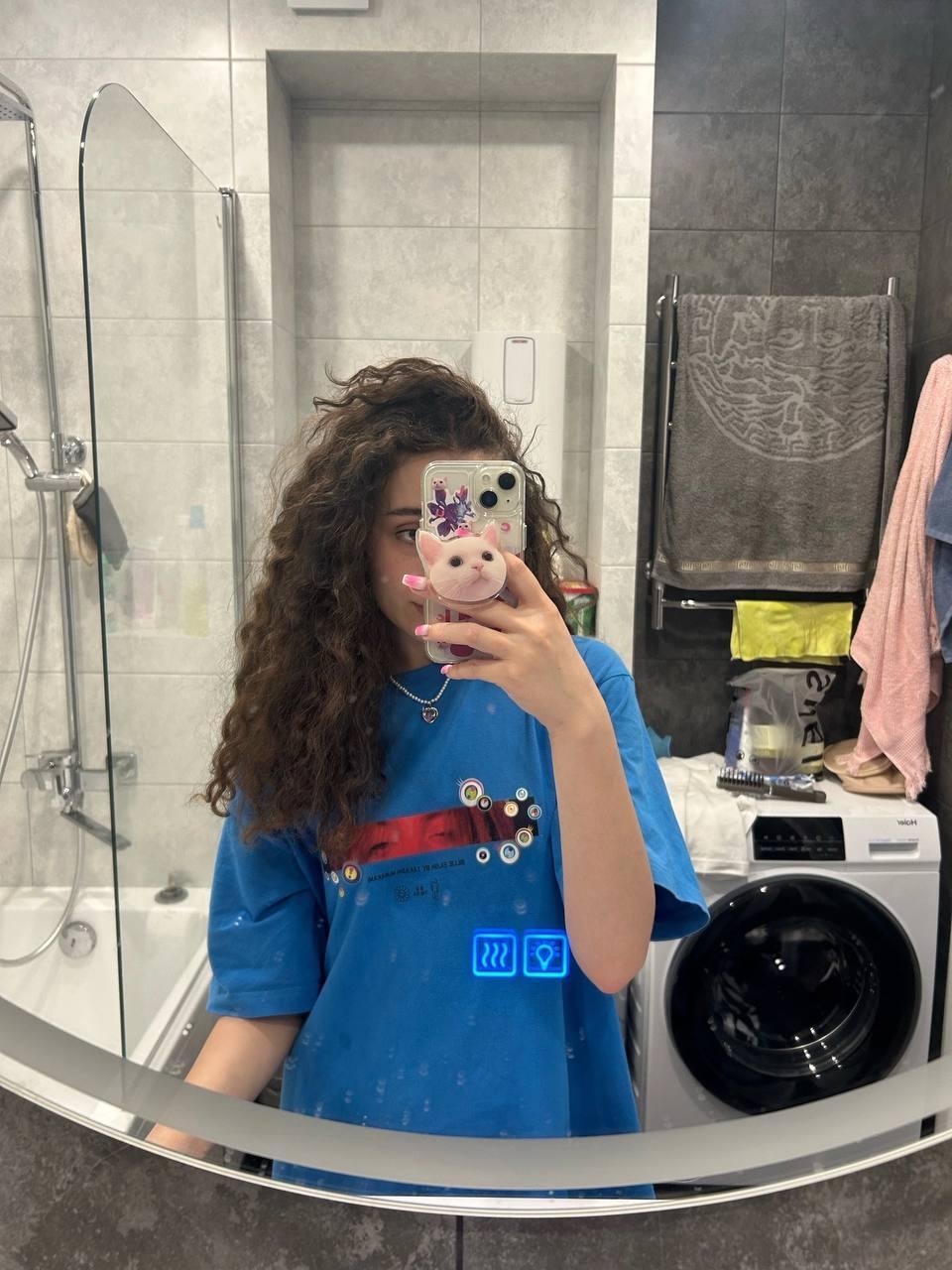 elaravyne's Profile