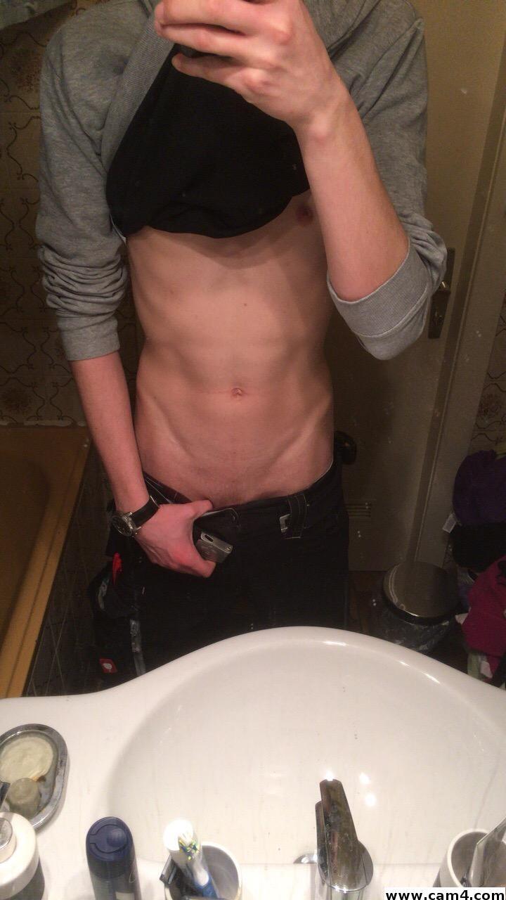 skinnymaxtal's Profile